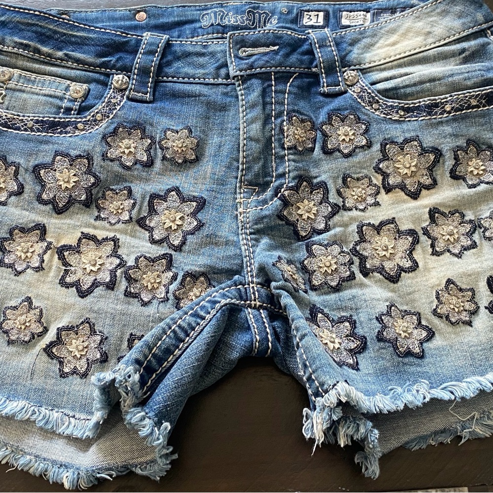 Miss Me shorts